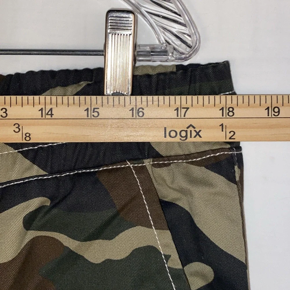 True Religion Camo Cargo Pants Men's Medium‎ 139$ Retail NWT